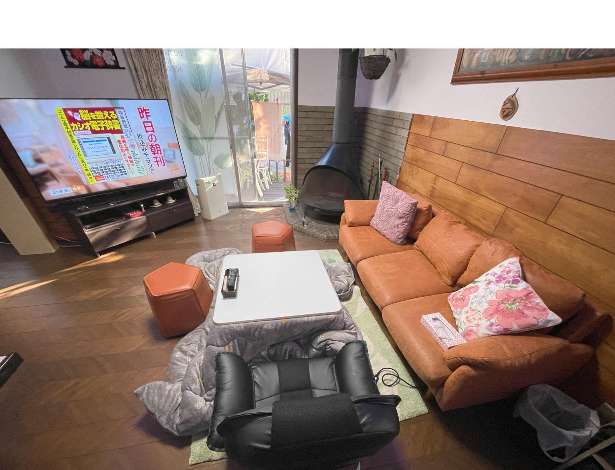Tatami Room & Living Room Equipped With Multinational Tv And Fire, Bbq Corner In Tokyo Downtown House ภายนอก รูปภาพ
